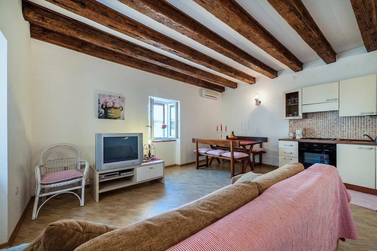 Apartmani Aligator Primošten Extérieur photo