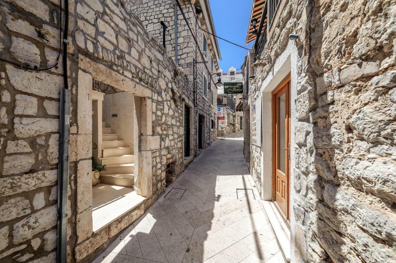 Apartmani Aligator Primošten Extérieur photo